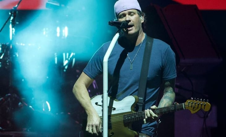 Tom DeLonge, vocalista de Blink-182, se disculpa con fans mexicanos: 'Volveremos muy pronto'