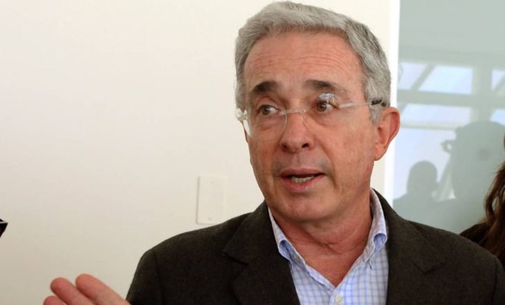 Álvaro Uribe afirma que juicio en su contra tiene motivaciones políticas y carece de pruebas