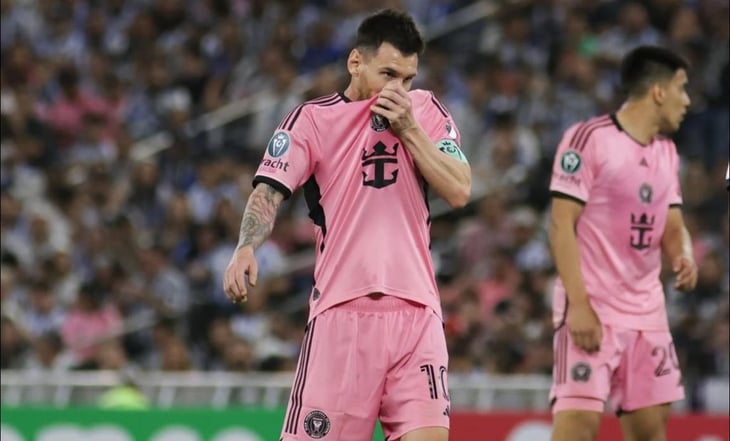 A Lionel Messi le gritan “Cristiano” en el estadio de Rayados