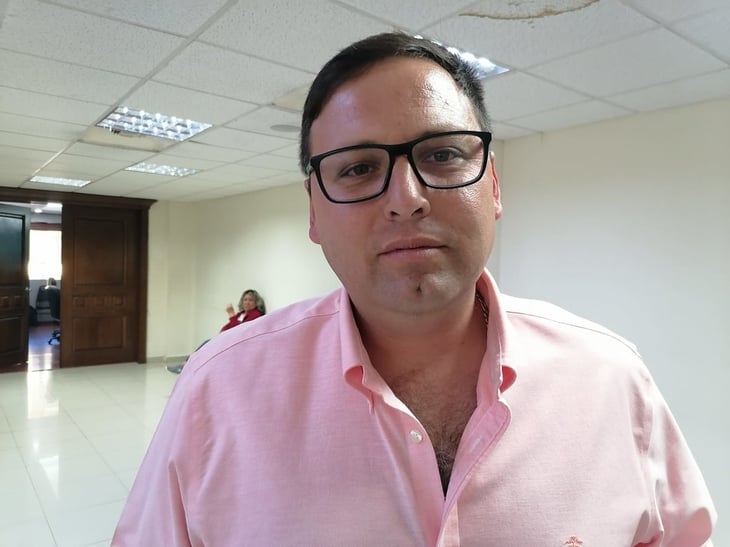 Director Jurídico en ayuntamiento de Monclova renuncia a su cargo