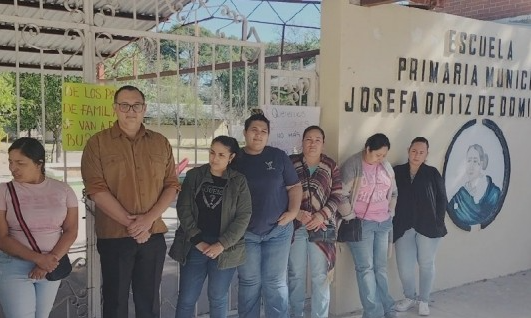 Han llegado a un acuerdo para reabrir la escuela Domínguez de Allende. 