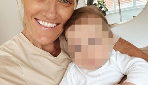 Madre da la vida por su hija, en ataque con cuchillo en Sidney
