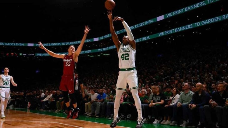 Al Horford discreto pero eficiente en primera victoria de Celtics en playoffs