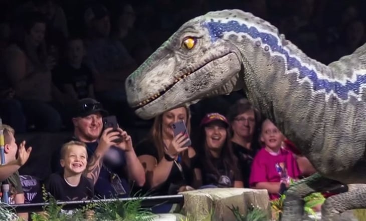 Todo lo que no se ve en el escenario de 'Jurassic World Live Tour'