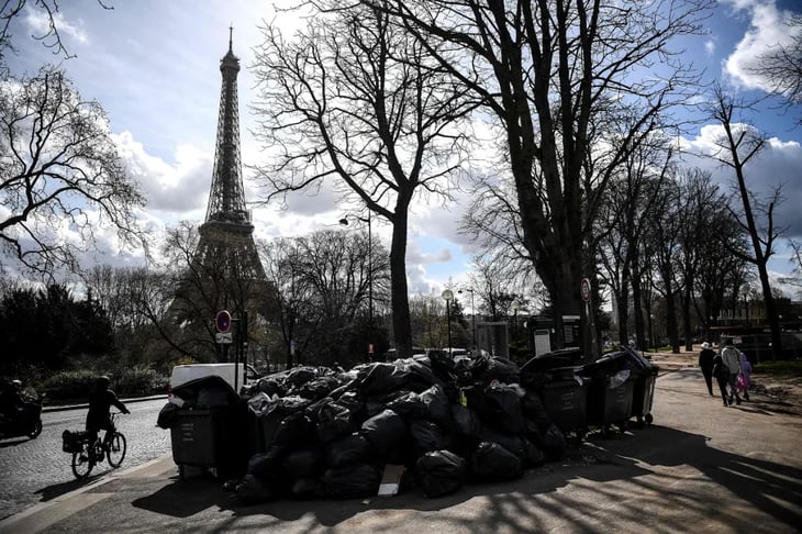 Inician trabajadores de limpieza de París una huelga con los Juegos Olímpicos