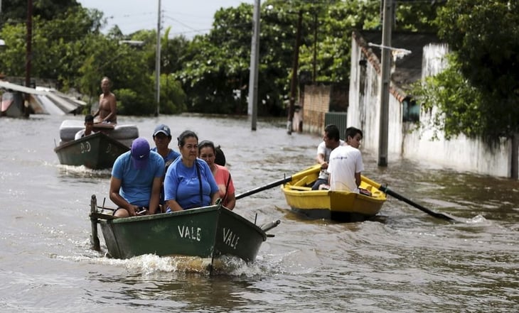 Desplazados por inundaciones en Uruguay ascienden a casi tres mil