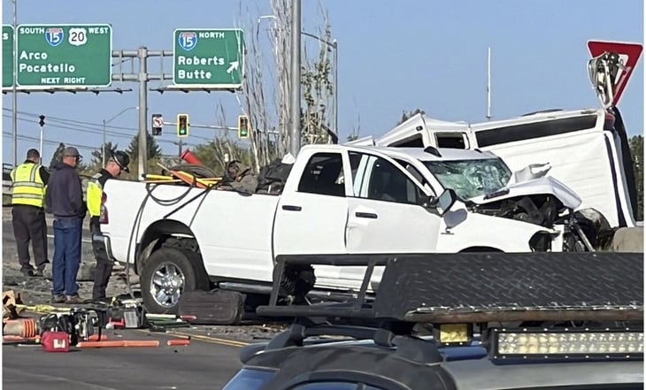 Embajador Ken Salazar lamenta la muerte de 6 mexicanos en accidente de Idaho, EU