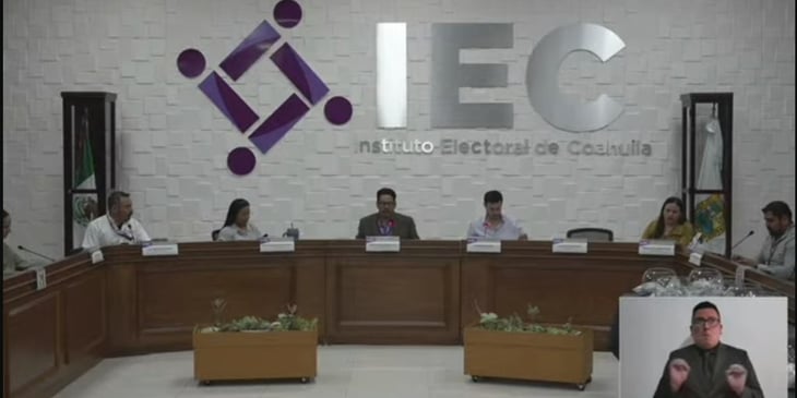 IEC con el aval del INE utilizará 73 urnas electrónicas 