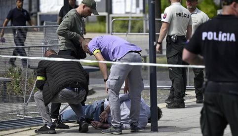 Agresor del primer ministro de Eslovaquia dice que lo atacó porque quiere que siga la ayuda militar a Ucrania