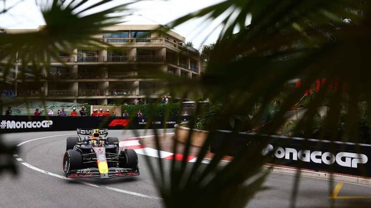 Checo Pérez, 12 en la primera práctica en Mónaco