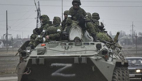 Rusia recluta a mercenarios en Ruanda, Burundi, Congo y Uganda, según Kiev