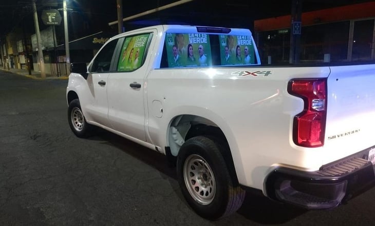 Balean camioneta de Eduardo Díaz 'Lalo Paletas', candidato a presidente municipal de Chalco