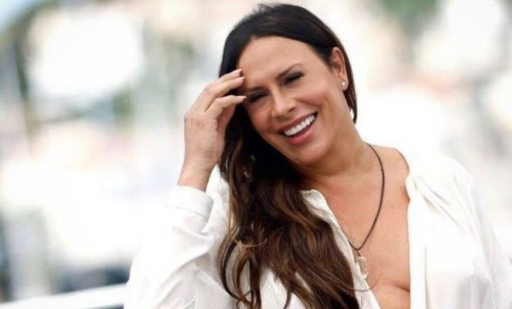 Karla Sofía Gascón defiende premio en Cannes: 'el premio lo recibí yo, una mujer como las demás'