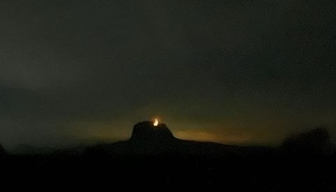 Reportan incendio en la cima del Cerro del Bernal en González, Tamaulipas