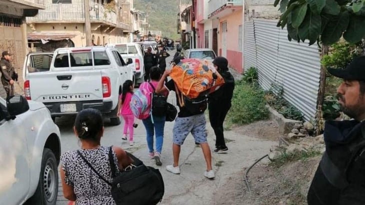 Rescatan a miles en Tila, Chiapas, tras violencia de grupos armados