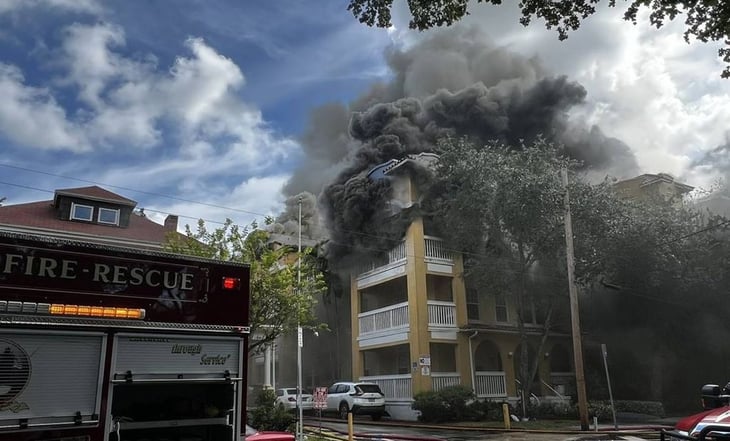 Evacuan edificio en Miami tras incendio provocado por un tiroteo que dejó un herido grave