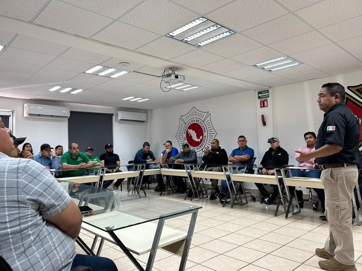 Elementos de Protección Civil y Bomberos de Torreón se están capacitando para ayudar a las personas