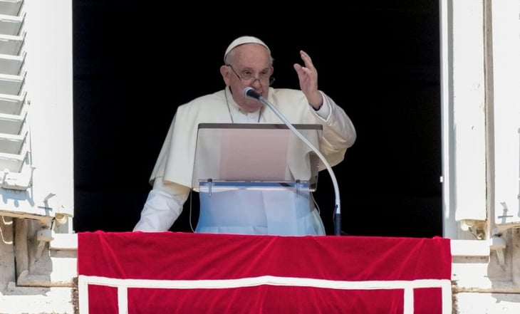 El papa Francisco lo vuelve a hacer: habla de 'mariconería' en el Vaticano