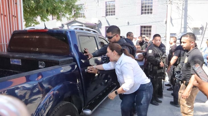 Claudia Garza del Toro emite denuncia en contra de agentes de Investigación Criminal de Coahuila