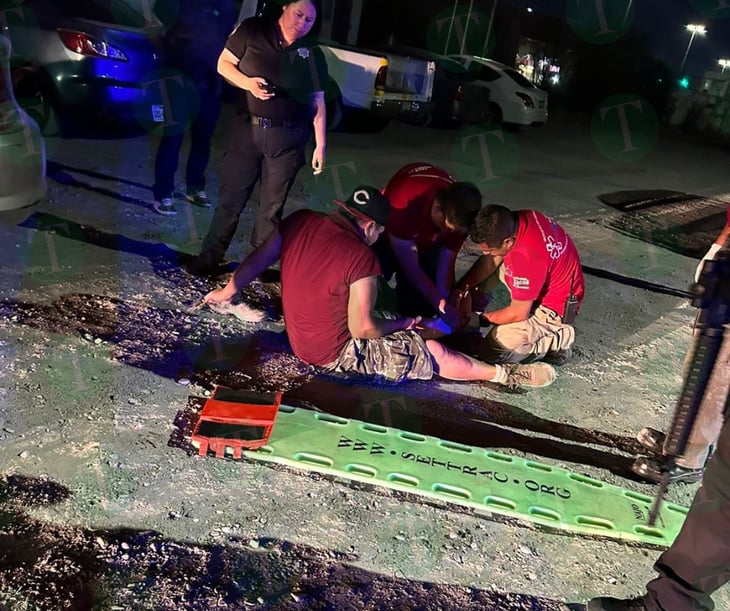 Accidente en Billar 57 de Monclova deja a trabajador con pierna fracturada