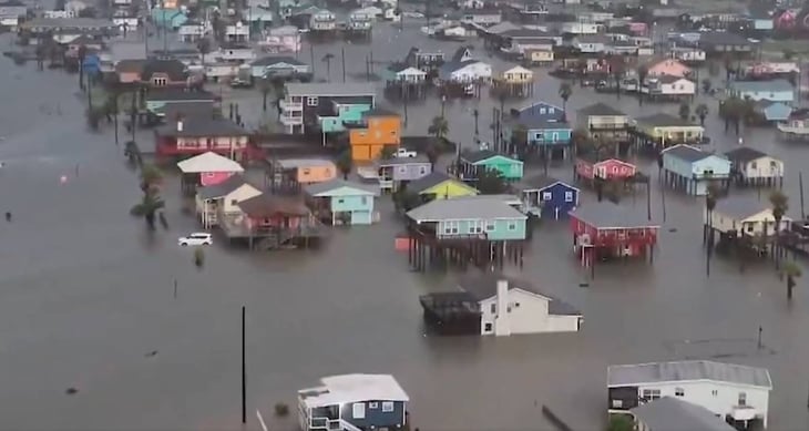 VIDEO: La costa de Texas sufre inundaciones antes de que llegue la tormenta tropical 'Alberto'