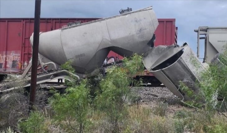 Tren se impacta con un camión carbonero en patios de CFE Nava