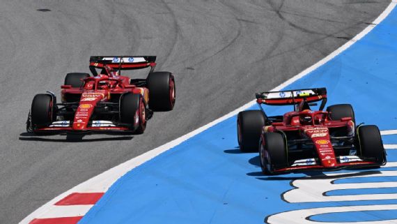 Charles Leclerc molesto con Sainz por incidente en España