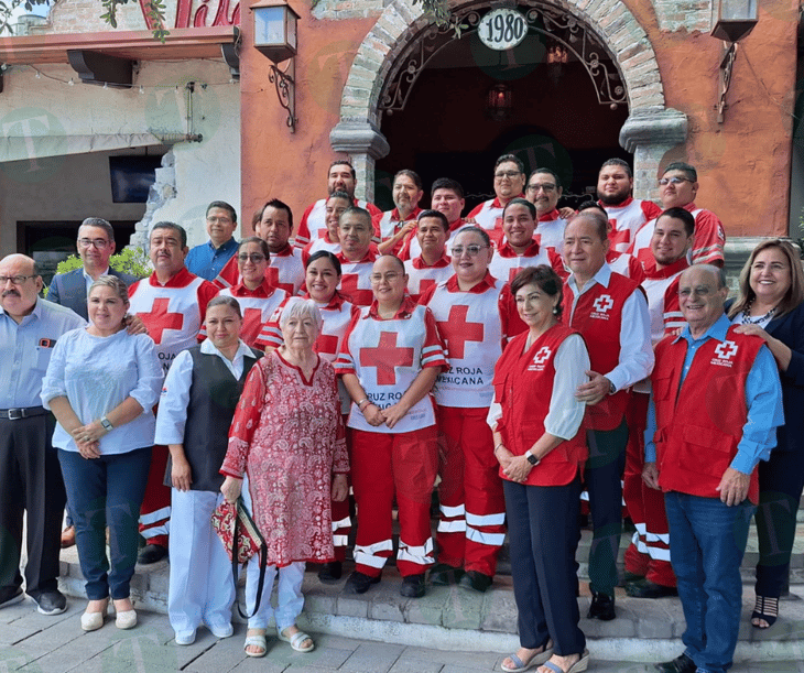 Socorristas de Cruz Roja son reconocidos por su labor 