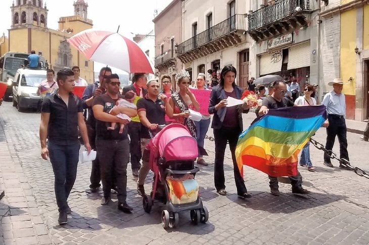 Perú da marcha atrás y saca transexualidad de su lista de trastornos mentales