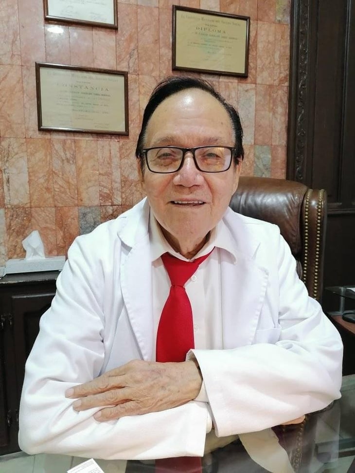 El doctor Eleazar Cobos falleció en San Antonio
