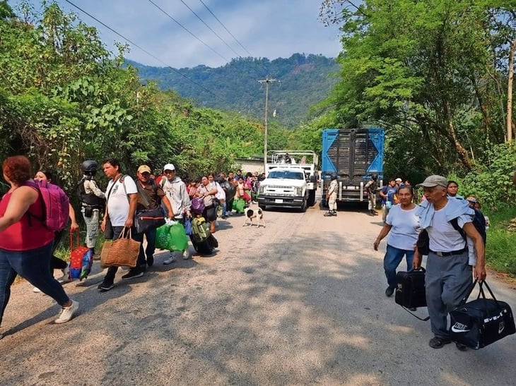 Regresan a sus viviendas cerca de mil 600 desplazados en Tila, Chiapas