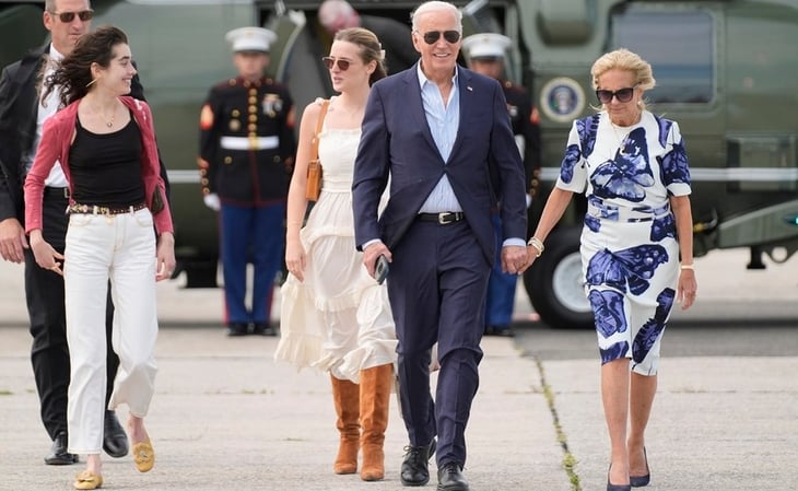 Familia de Biden le anima a continuar con su campaña para la reelección, dicen medios en EU