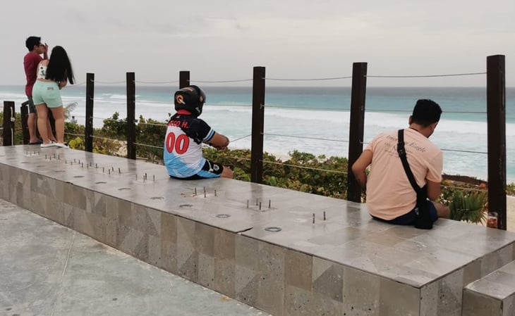 Beryl da Tregua a Cancunenses y Turistas antes del Huracán
