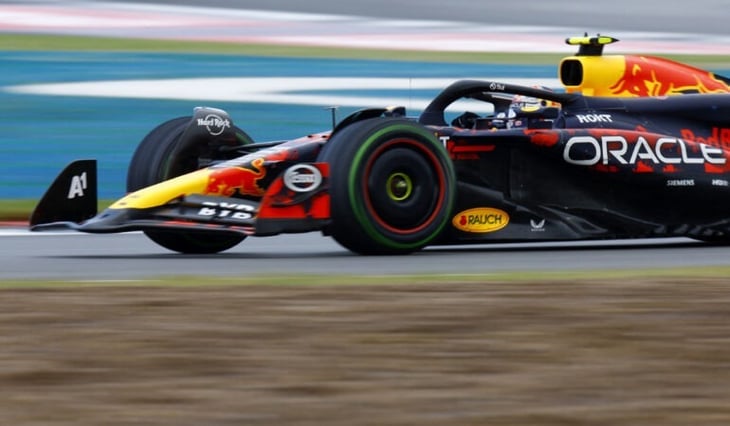 Asesor de Red Bull manda mensaje a Checo Pérez, tras decepcionantes carreras