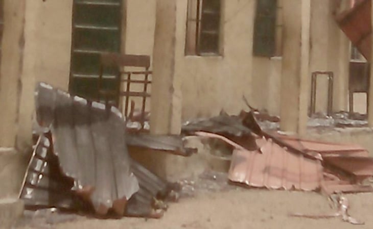Derrumbe de un colegio deja varios estudiantes muertos en Nigeria
