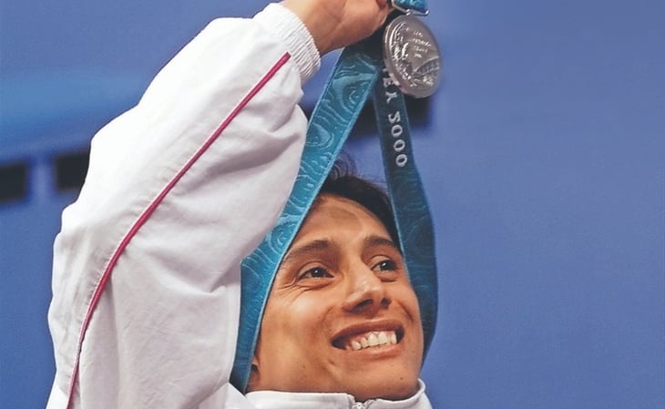 Fernando Platas ve en su medalla de Sidney 2000 el fruto de muchos años de esfuerzo