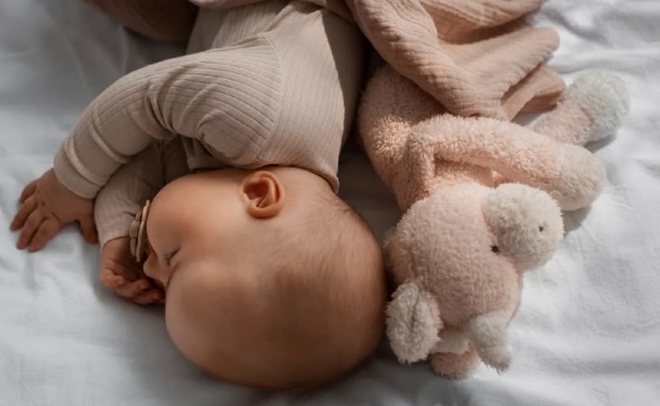 Dormir boca arriba: la clave para proteger a tu bebé de la muerte súbita