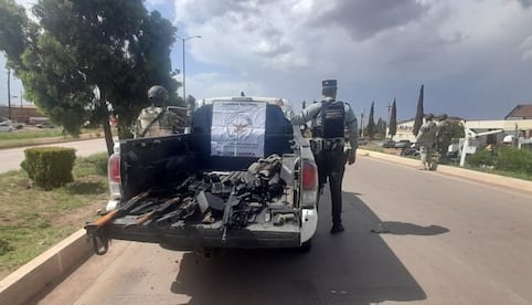 Decomisan armas, vehículos blindados y narcóticos durante cateo en Sonora