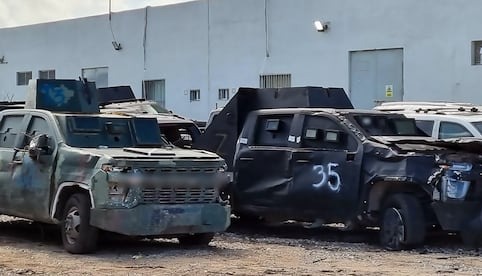FGR destruye 50 vehículos 'monstruos' en Tamaulipas