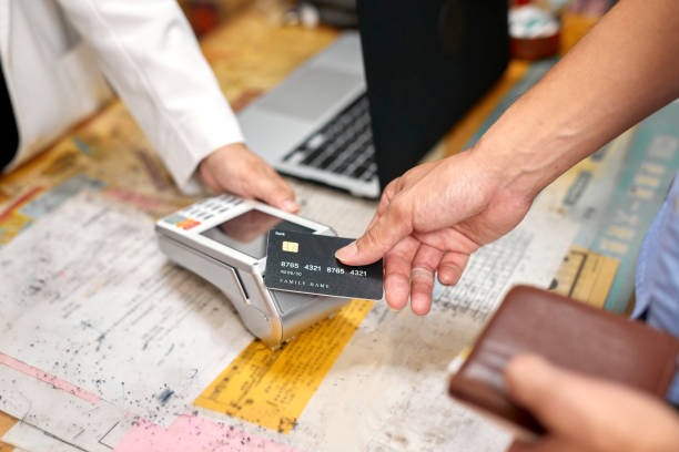 Cobros injustificados en Coahuila por uso de tarjeta violán contratos bancarios