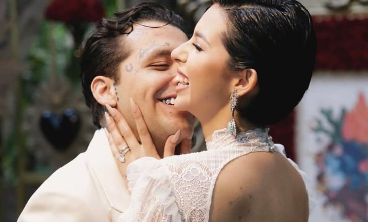 Ángela Aguilar y Christian Nodal comparten sus primeras fotos de casados