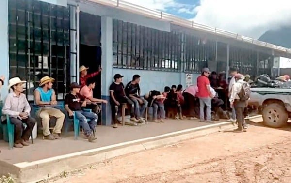 Narcos nos dieron 2 horas para huir de Sietta de Chiapas, aseguran 