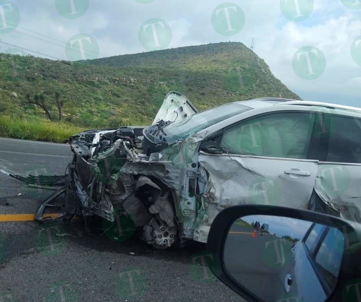 Encontronazo en los gallineros de la carretera federal 53