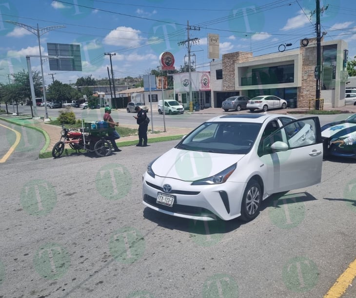 Taquero provoca accidente de tránsito en rotonda de la Matamoros