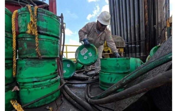 Planea Pemex producir hidrógeno verde en 2035