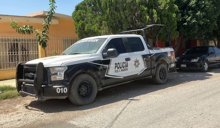 Talleres ocupan la calle en Francisco I. Madero sin intervención de las autoridades