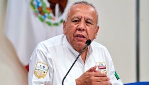 Recaudan firmas contra Francisco Garduño