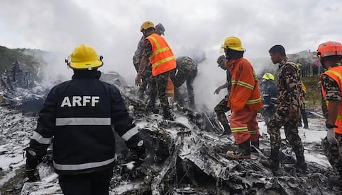 Nuevo accidente aéreo en Nepal deja 5 muertos