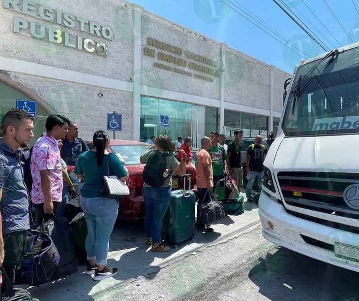 Trabajadores  monclovenses se van a trabajar a MABE Ramos Arizpe