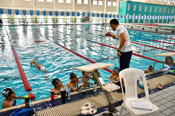 Éxito y diversión: Clausura del campamento vacacional de natación con más de 150 niños y jóvenes de la región